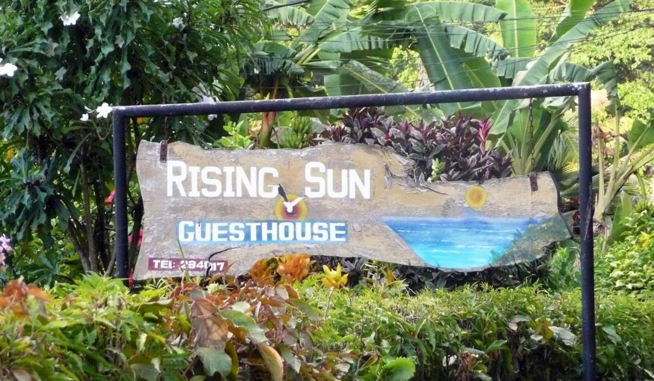 Rising Sun Guesthouse 라디게 외부 사진