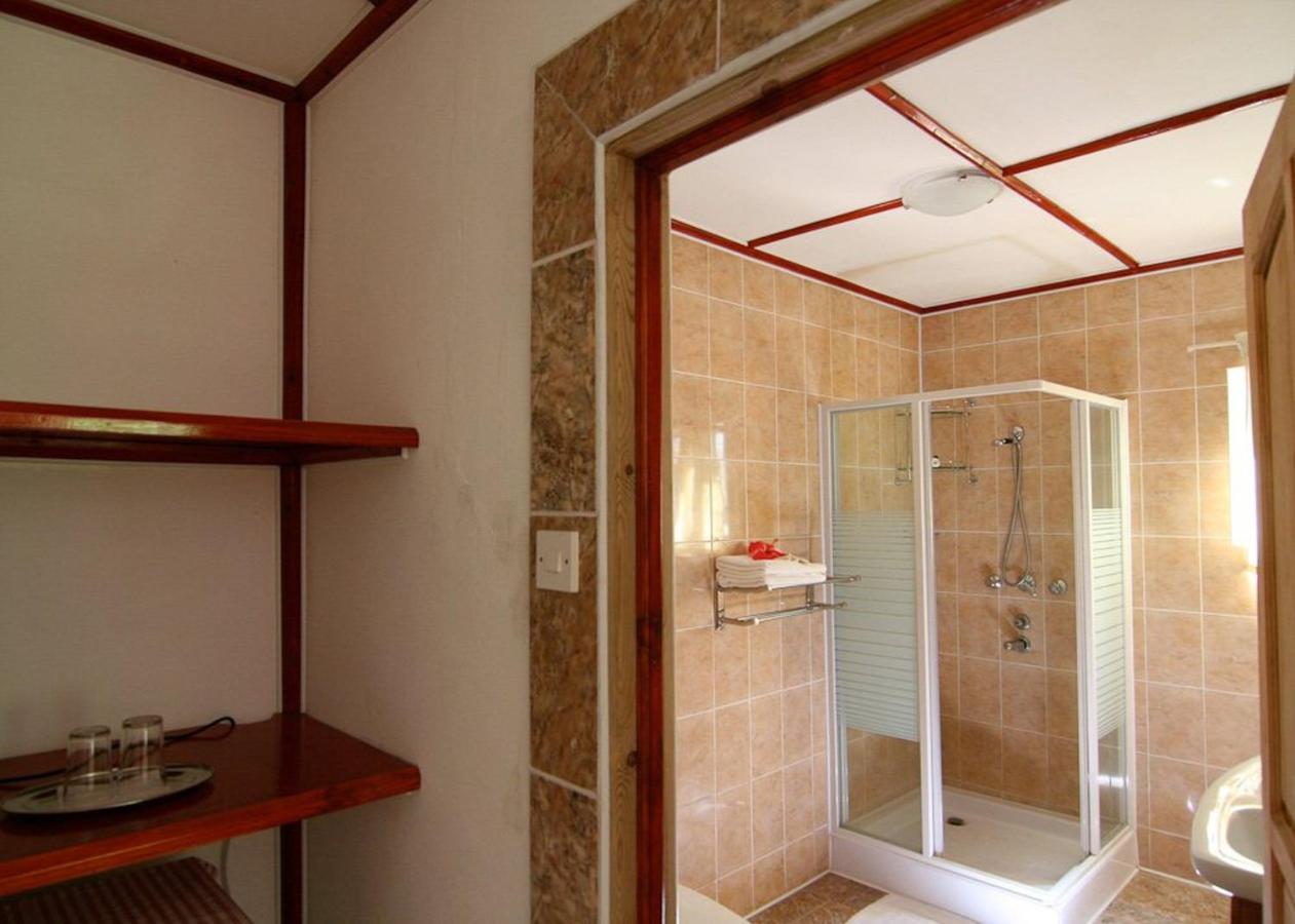 Rising Sun Guesthouse 라디게 객실 사진